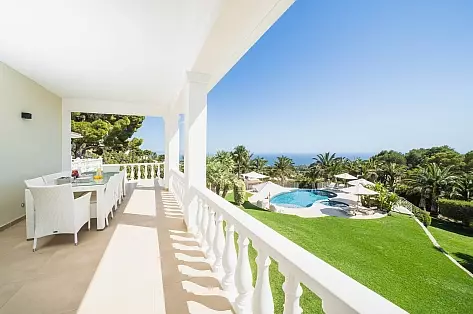 Luxury Villas in Costa Blanca | ChicVillas