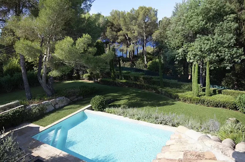 Beach Paradise Cote d Azur - Luxury villa rental - Provence and the Cote d Azur - ChicVillas - 12