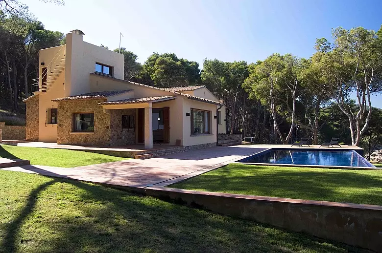 Calanques De Costa Brava - Luxury villa rental - Catalonia - ChicVillas - 1