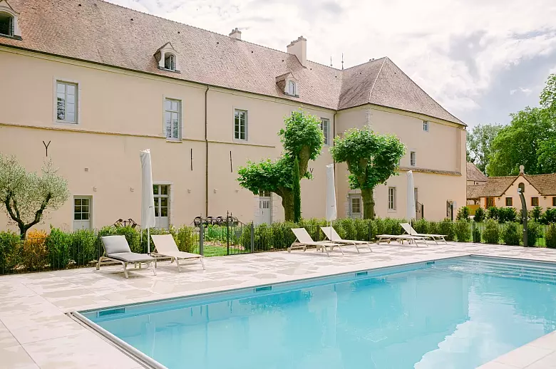 Chateau Heart of Burgundy - Luxury villa rental - Burgundy - ChicVillas - 2