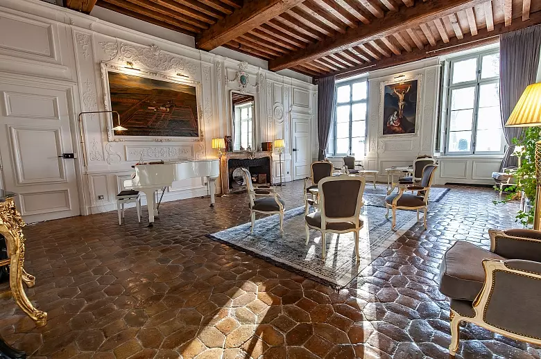 Chateau Heart of Burgundy - Luxury villa rental - Burgundy - ChicVillas - 6