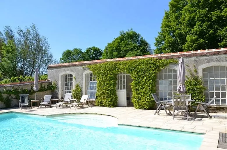 Chateau Les Deux Tours - Luxury villa rental - Paris Area - ChicVillas - 14