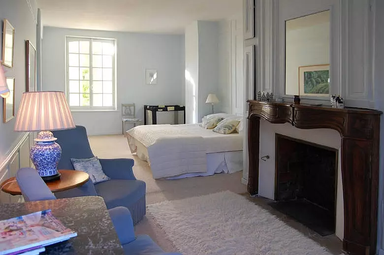 Chateau Les Deux Tours - Luxury villa rental - Paris Area - ChicVillas - 24