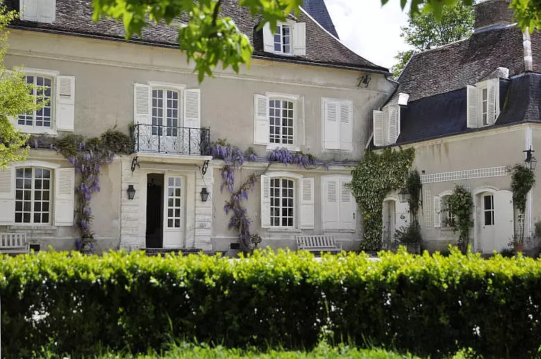 Chateau Les Deux Tours - Luxury villa rental - Paris Area - ChicVillas - 4