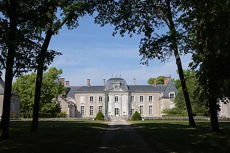 Family chateau to rent in France | ChicVillas