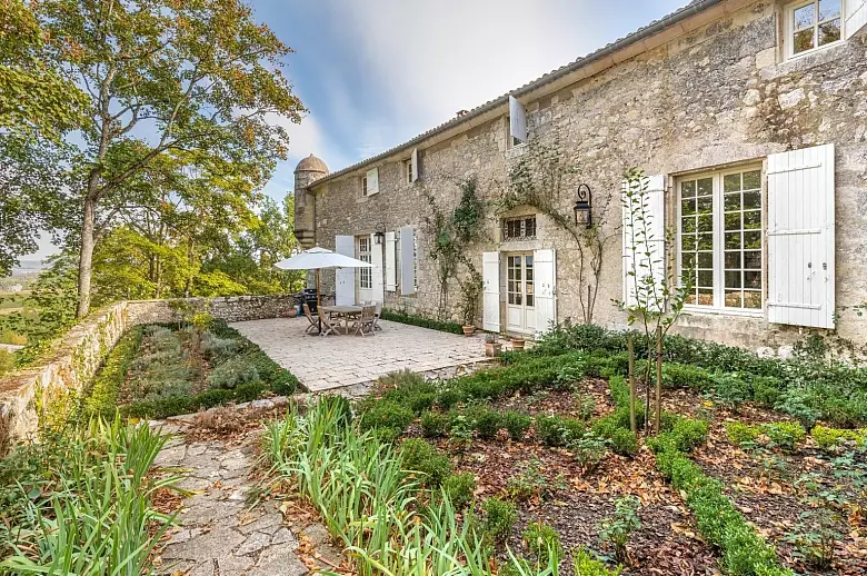 Chateau Saint Emilion ou Dordogne - Luxury villa rental - Dordogne and South West France - ChicVillas - 18