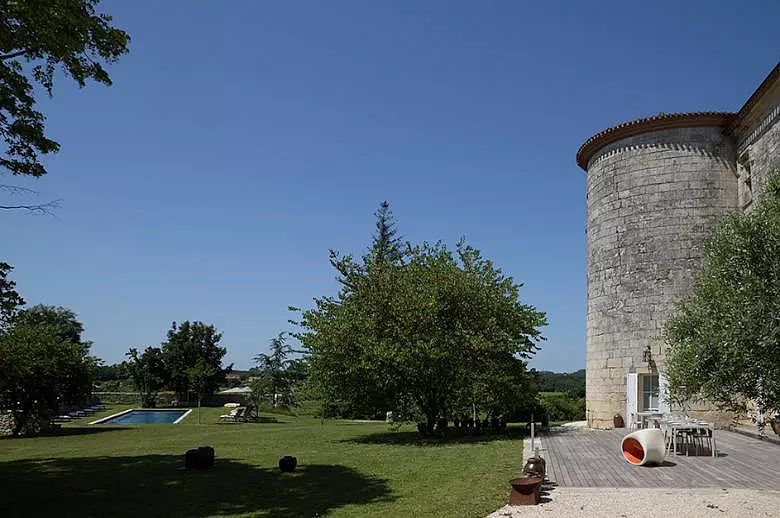 Chateau Wine and Design - Luxury villa rental - Aquitaine and Basque Country - ChicVillas - 13