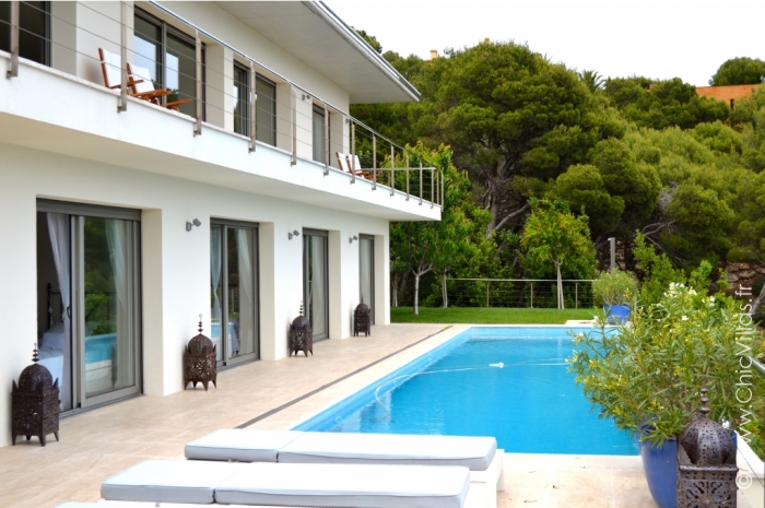 costa-brava-prestige-luxury-villa-rentals-with-stunning-views-in