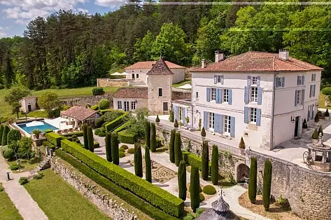 Holiday castles to rent, Dream of Dordogne | ChicVillas