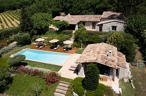 Villa bord de mer sud de la france | ChicVillas