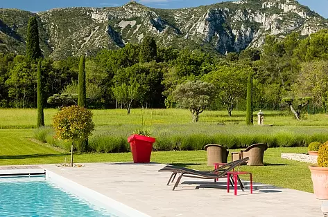 Luxury villa Alpilles Provence