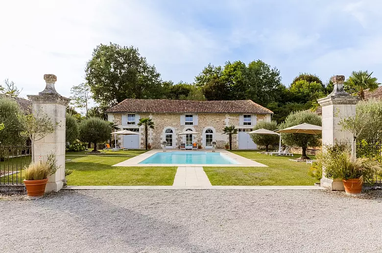 Luxury Retreat Dordogne - Luxury villa rental - Dordogne and South West France - ChicVillas - 32