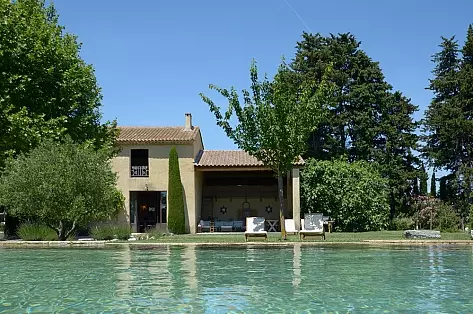 Villa with a private pool to rent in Provence | ChicVillas