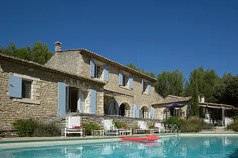 Location avec piscine Ménerbes Luberon | ChicVillas