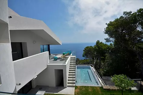 Luxury villa to rent in Catalonia with a pool, Pure Costa Brava