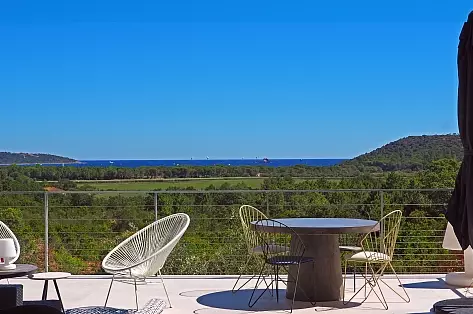 Reve Corsica - Luxury villa rentals with a pool in Corsica France