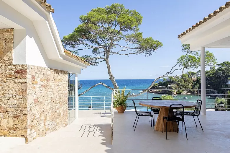 Sa Riera Direct Plage - Luxury villa rental - Catalonia - ChicVillas - 1