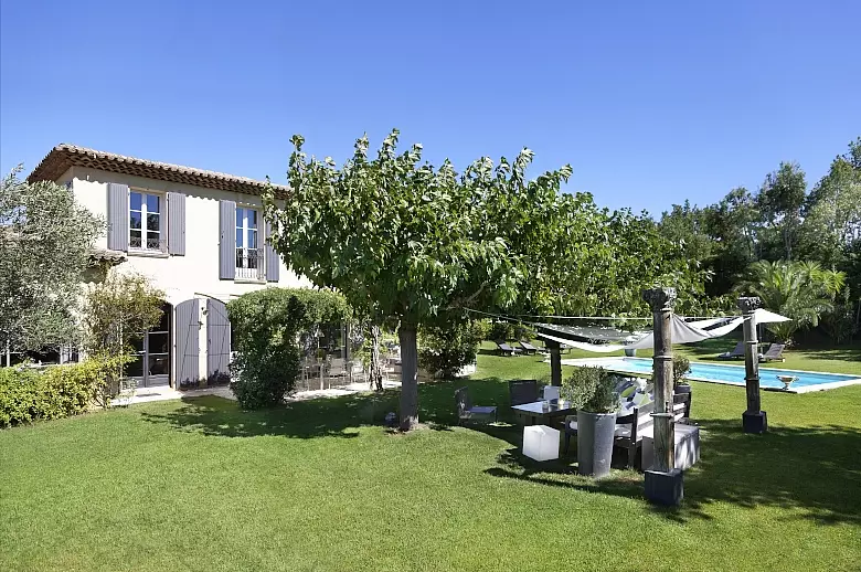 Saint Tropez Mer ou Jardin - Location villa de luxe - Provence / Cote d Azur / Mediterran. - ChicVillas - 18