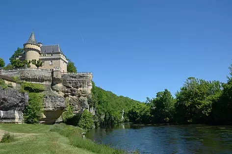 Spirit of Dordogne, beautiful castle to rent in France