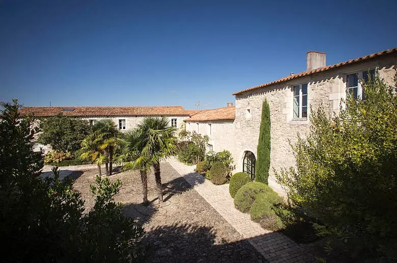 Un Chateau Secret - Luxury villa rental - Vendee and Charentes - ChicVillas - 23