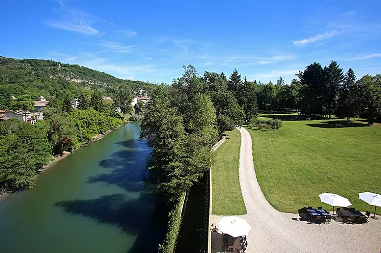 Un Chateau sur la Garonne - Luxury villa rental - Dordogne and South West France - ChicVillas - 2