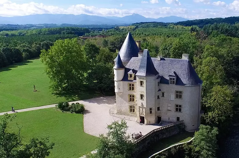 Un Chateau sur la Garonne - Luxury villa rental - Dordogne and South West France - ChicVillas - 4